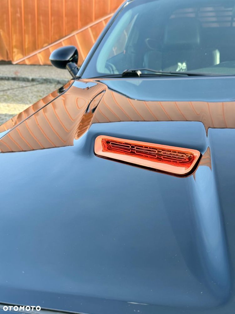 Dodge Challenger - 18