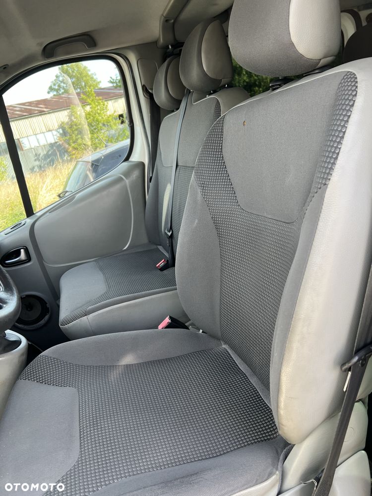 Opel Vivaro - 7