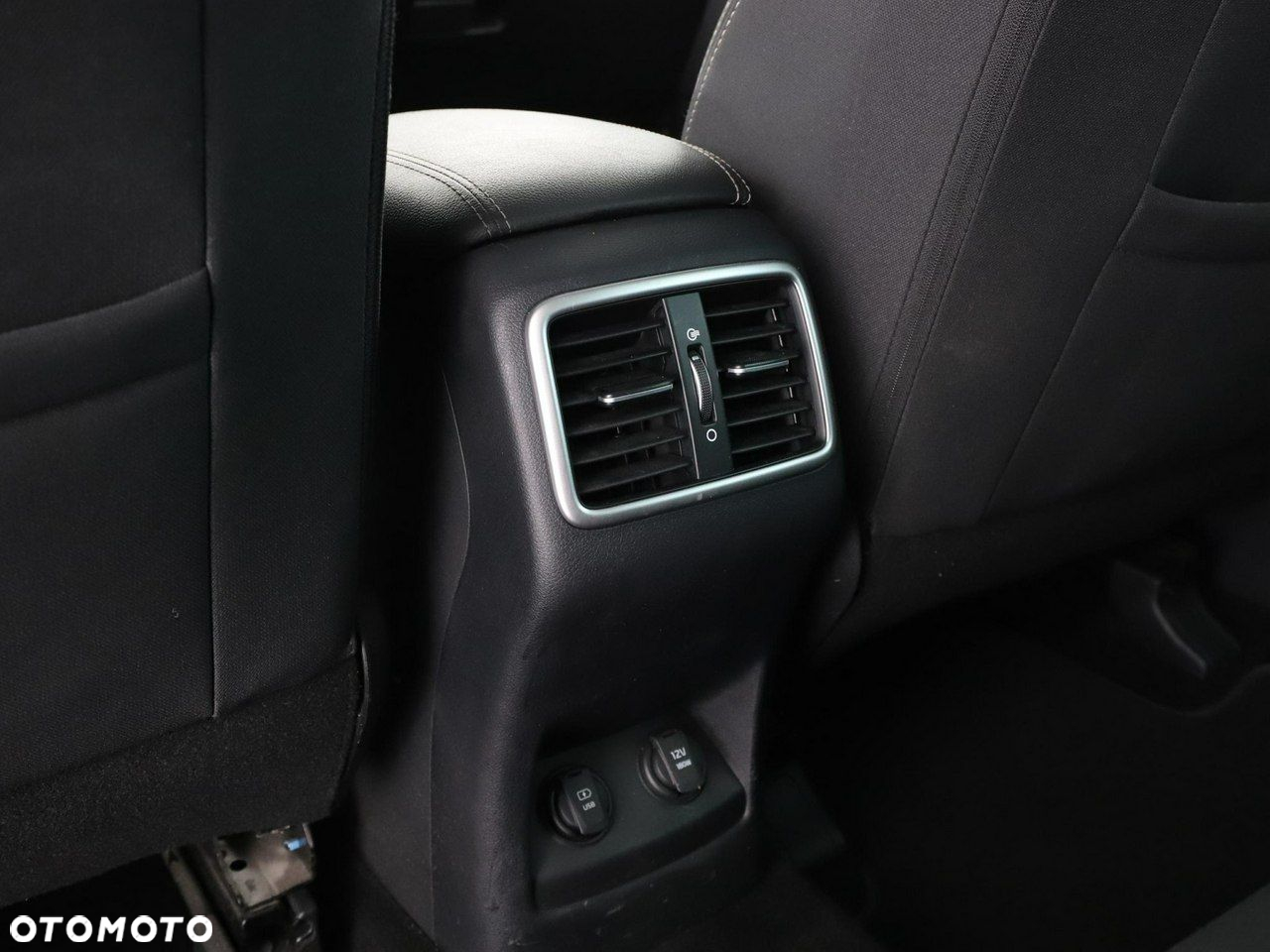 Kia Sportage 1.6 GDI Business Line 2WD - 34