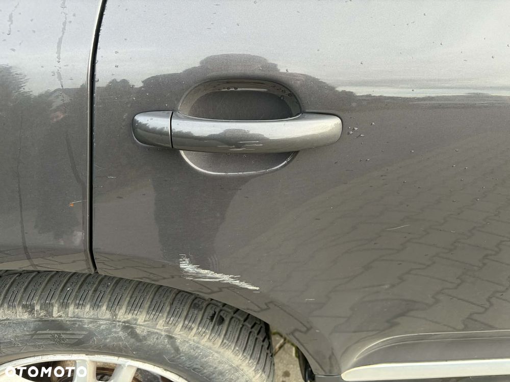 Volkswagen Touareg 3.0 V6 TDI DPF Individual - 8