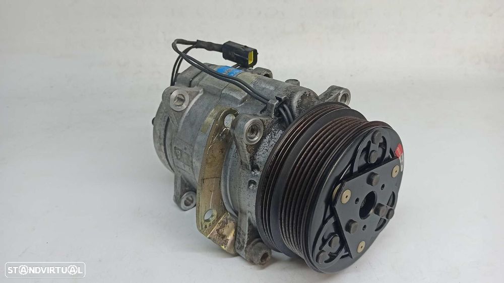 COMPRESSOR AR CONDICIONADO VOLVO 480 E 1994 -8601539 - 1
