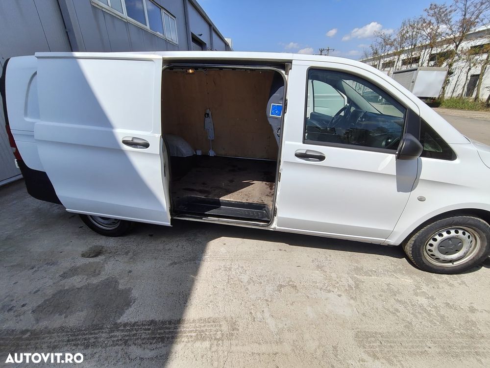 Mercedes-Benz VITO - 10