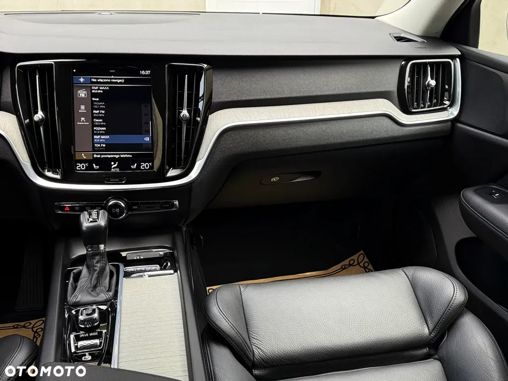 Volvo V60 D4 Inscription - 7