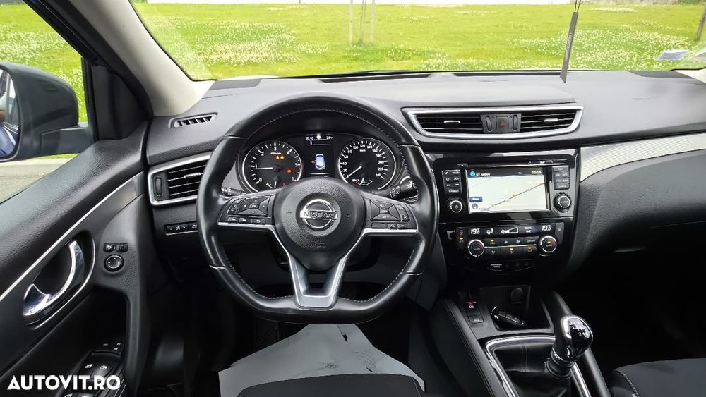 Nissan Qashqai 1.5 DCI N-Connecta - 8