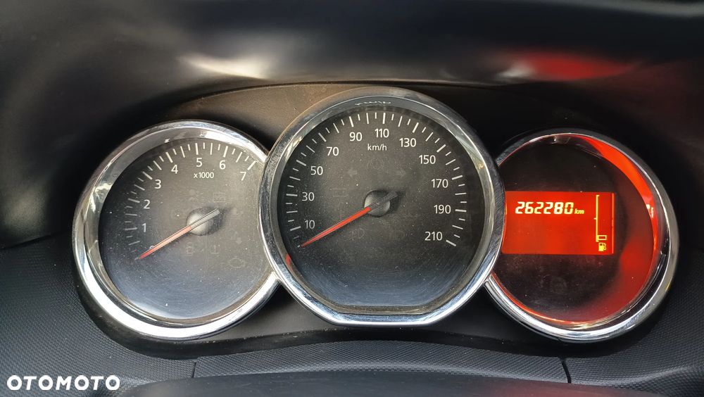 Dacia Duster 1.6 Laureate 4x4 - 16