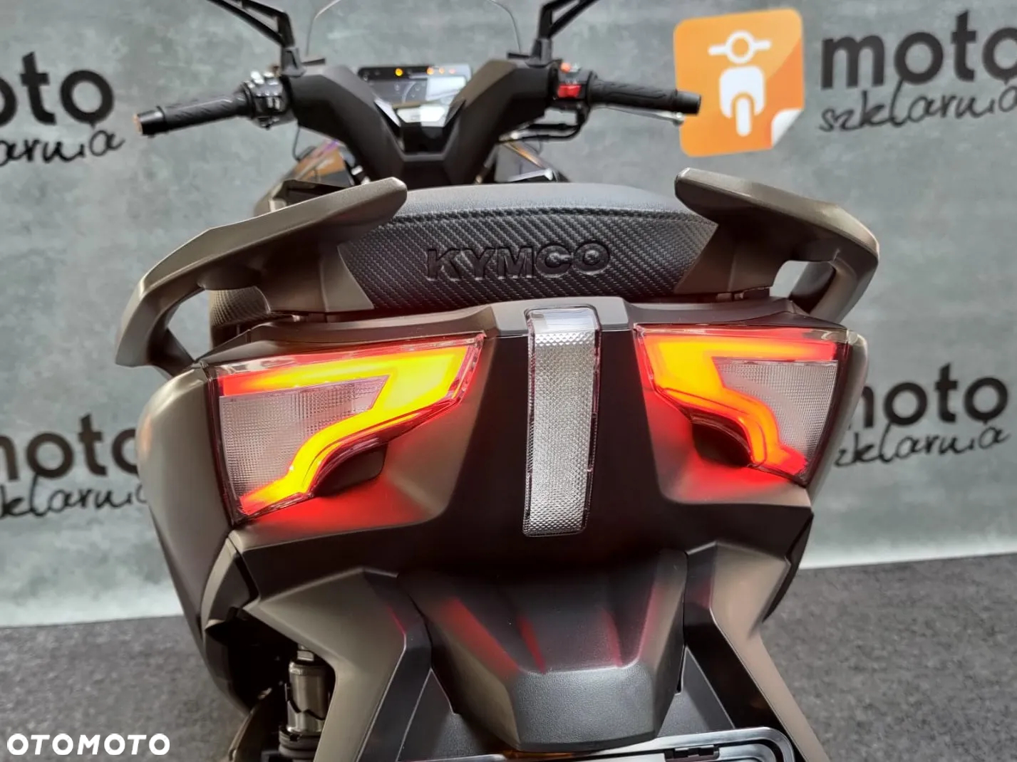 Kymco Downtown - 8