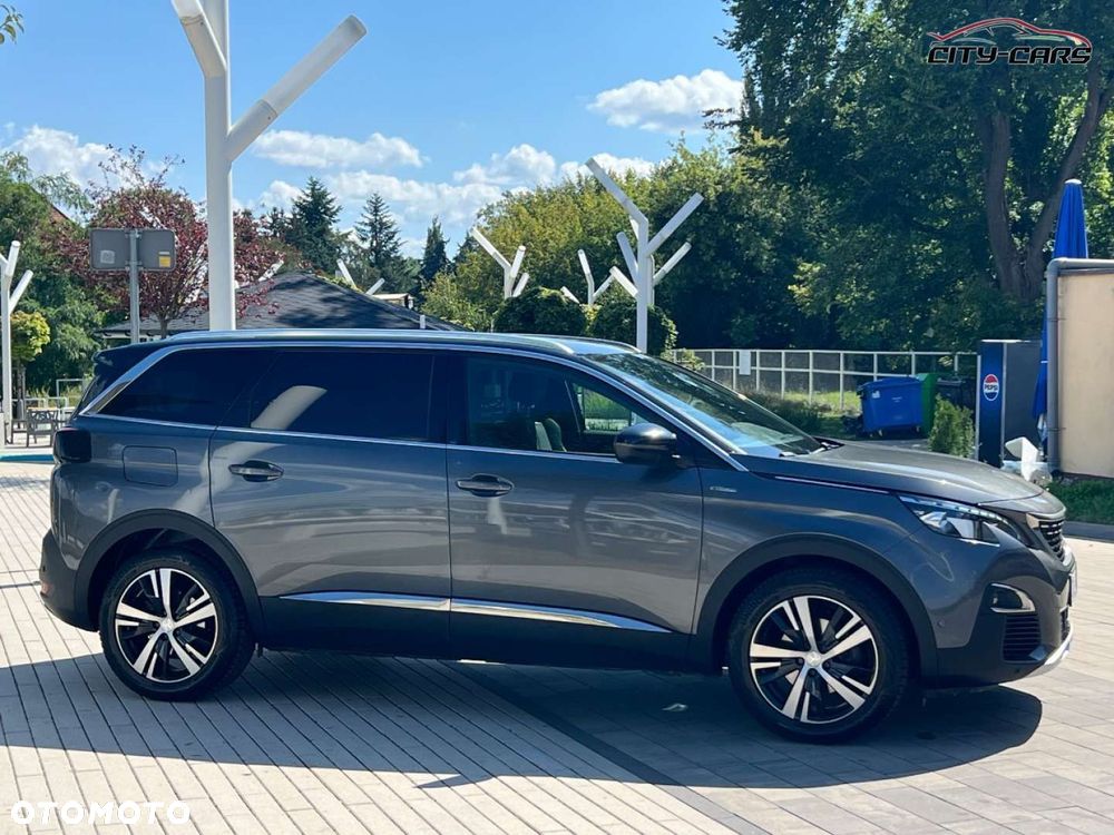 Peugeot 5008 - 11