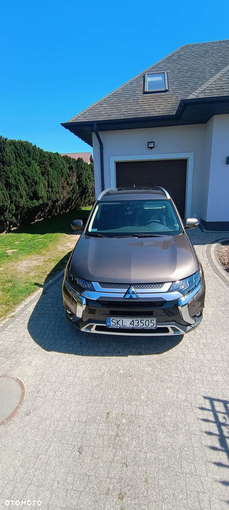 Mitsubishi Outlander 2.0 Intense + SDA 4WD CVT - 1