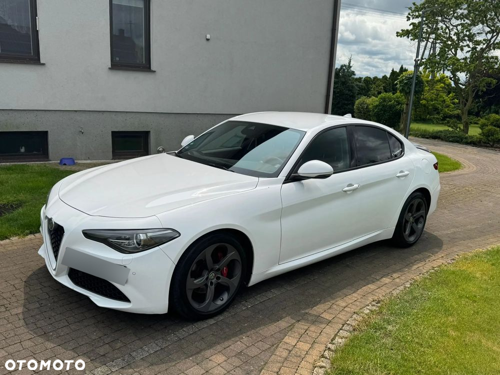 Alfa Romeo Giulia 2.2 D Turbo Super - 2