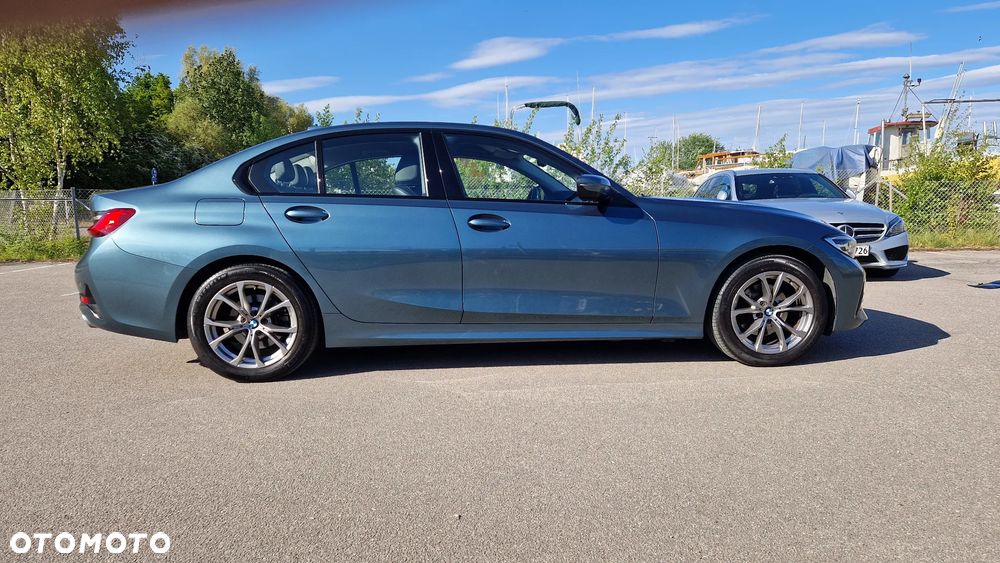 BMW Seria 3 320i GPF Sport - 2