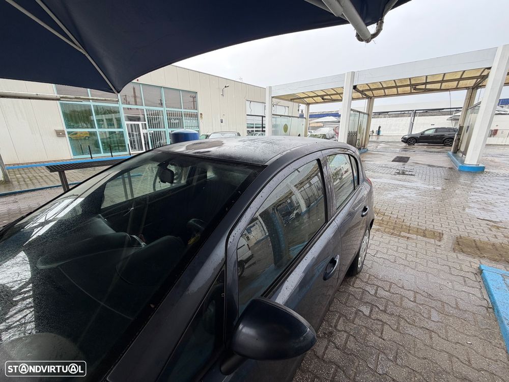 Opel Corsa 1.3 CDTI Enjoy EcoFLEX - 11