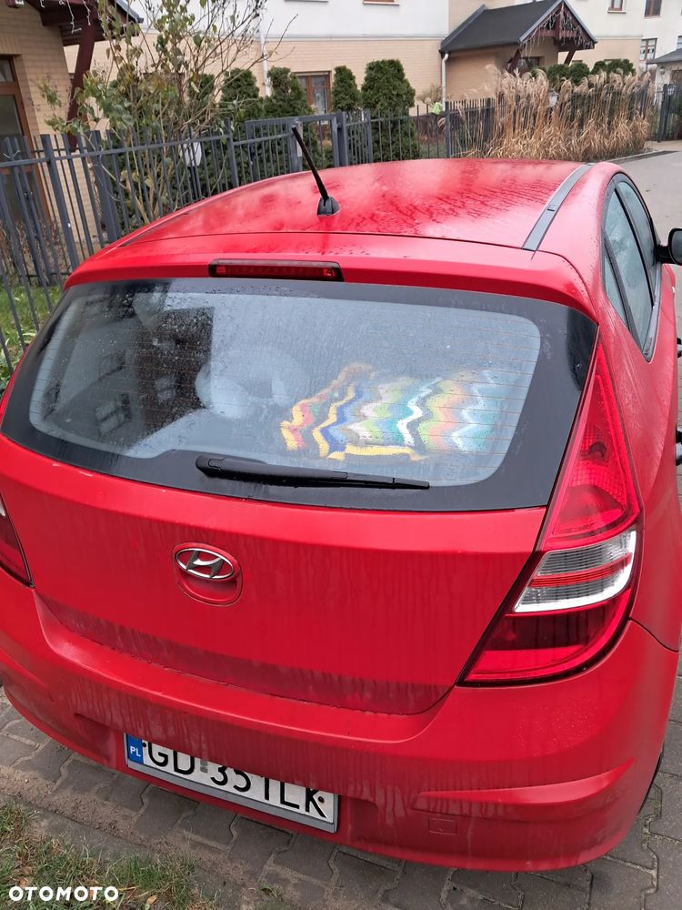 Hyundai i30 1.4 Base + - 3