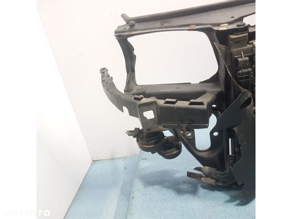 VOLKSWAGEN PASSAT B5 1.9 PAS PRZEDNI - 4