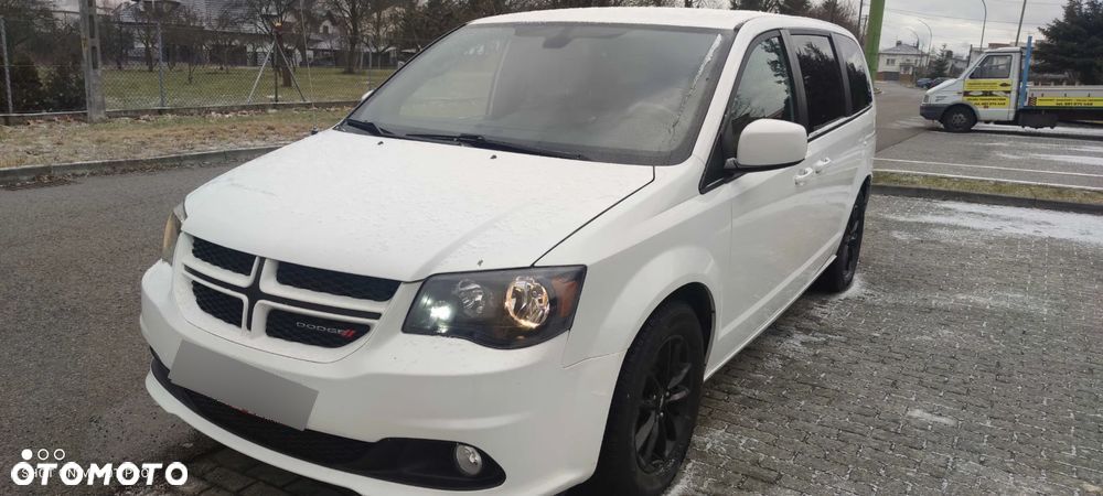 Dodge Grand Caravan 3.6 R/T - 1