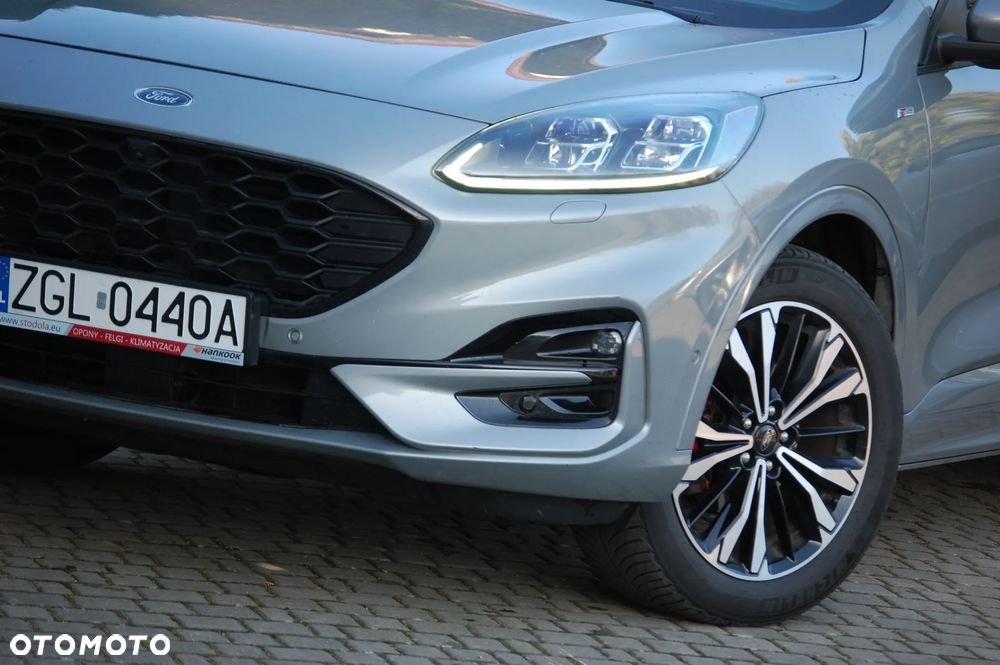 Ford Kuga 2.0 EcoBlue 4x4 ST-LINE X - 19