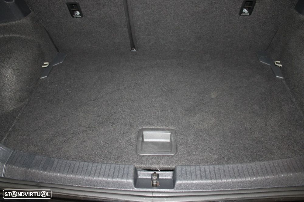 VW T-Cross 1.0 TSI Life - 23