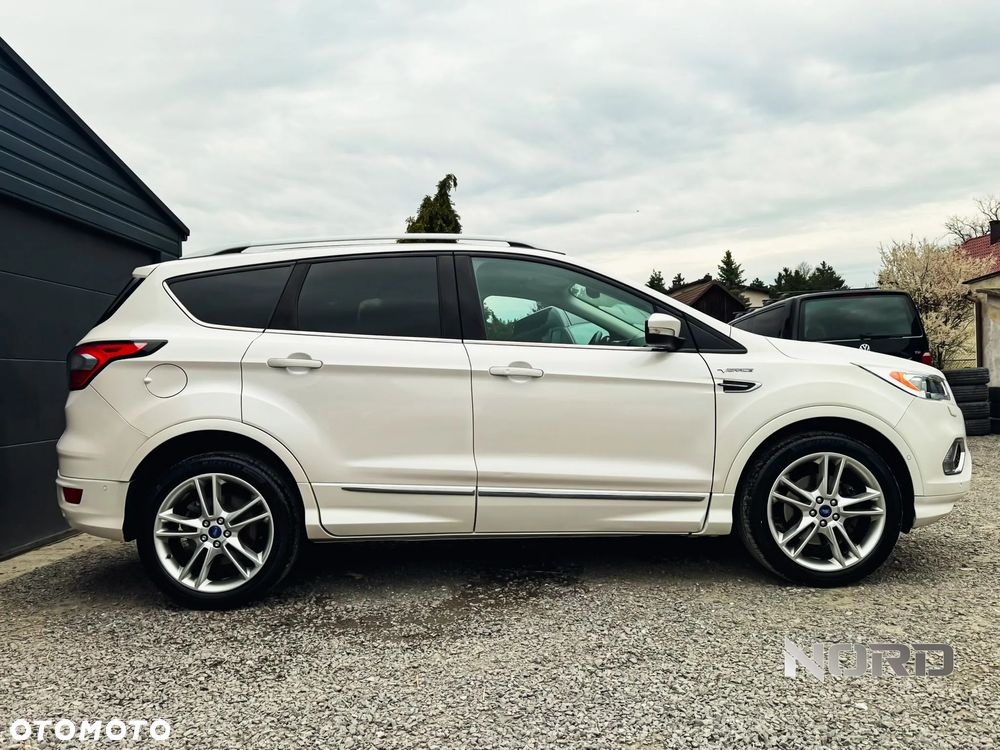 Ford Kuga 2.0 TDCi 4x4 Vignale - 2