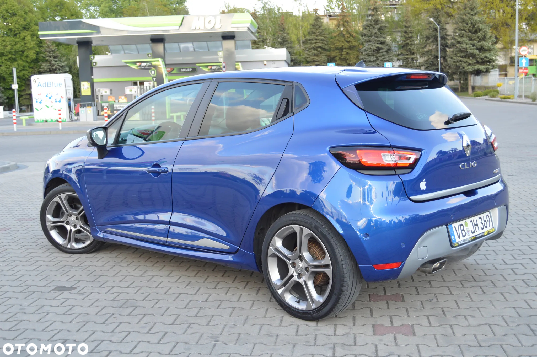 Renault Clio ENERGY TCe 120 Bose Edition - 17