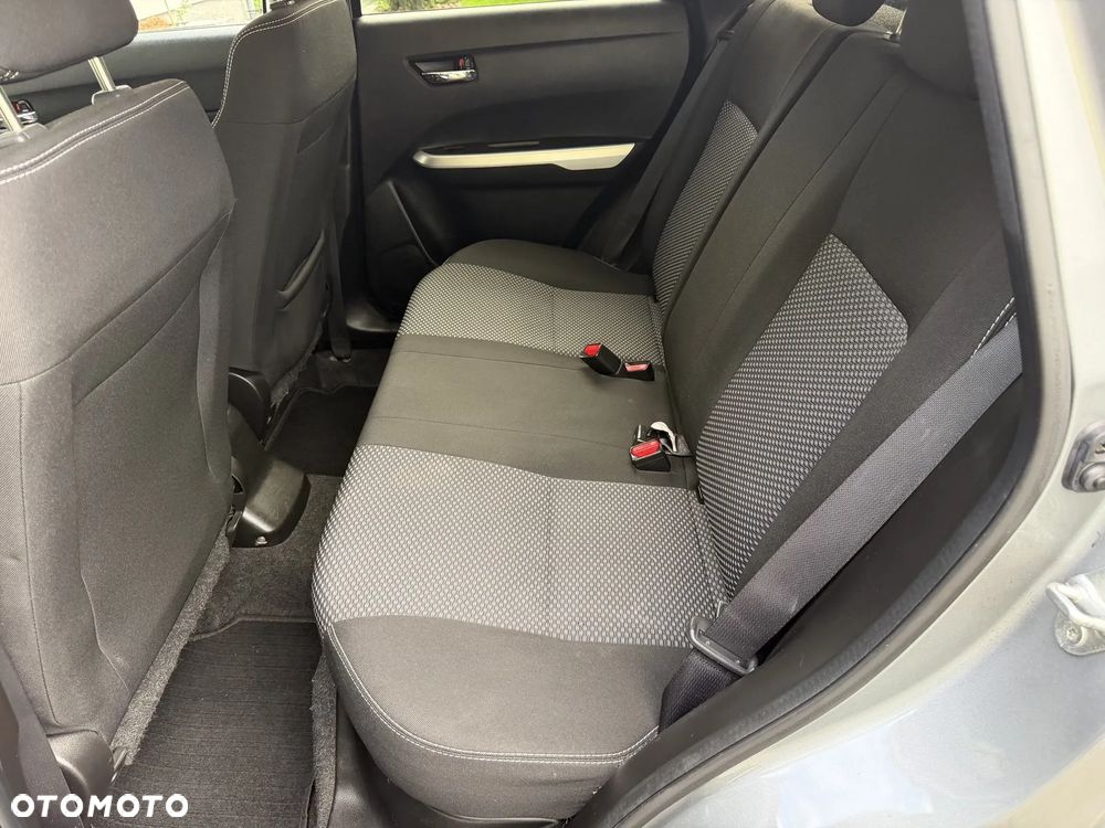 Suzuki Vitara 1.6 Premium 2WD - 30