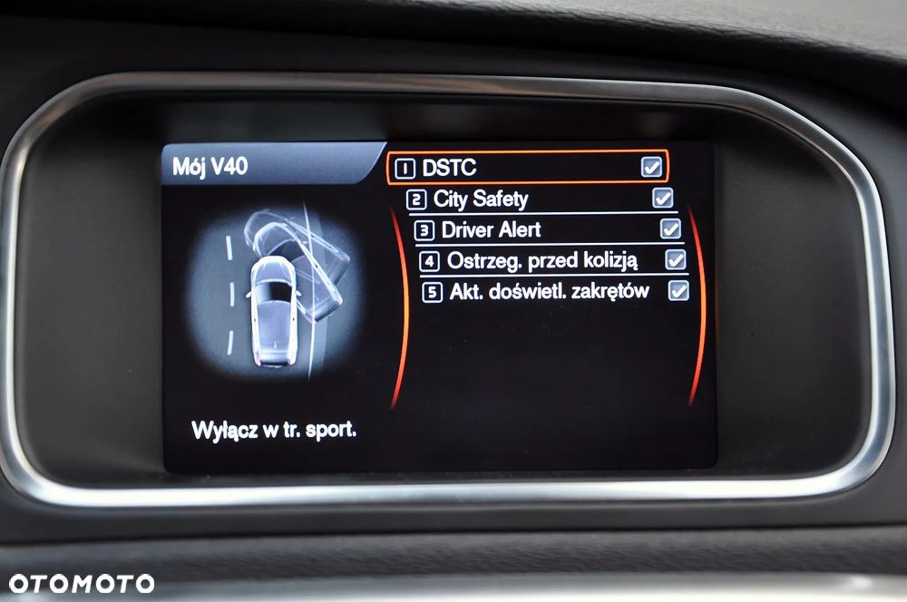 Volvo V40 D4 R-Design Summum - 36