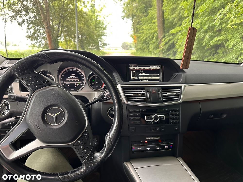 Mercedes-Benz Klasa E 350 CDI BlueEff Avantgarde - 6