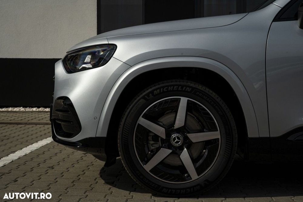 Mercedes-Benz GLB - 30