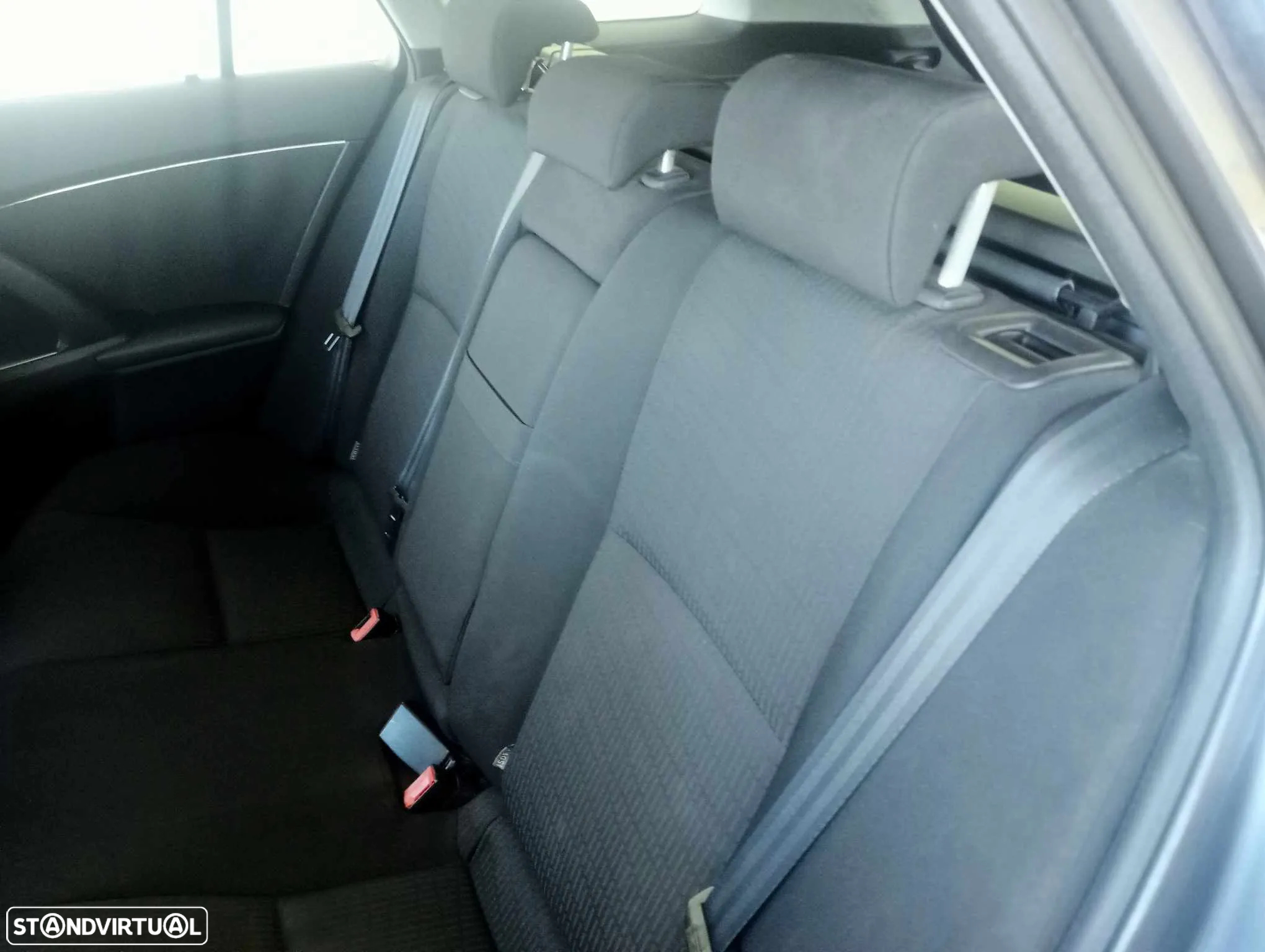 Toyota Avensis SW 2.0 D-4D GPS - 11