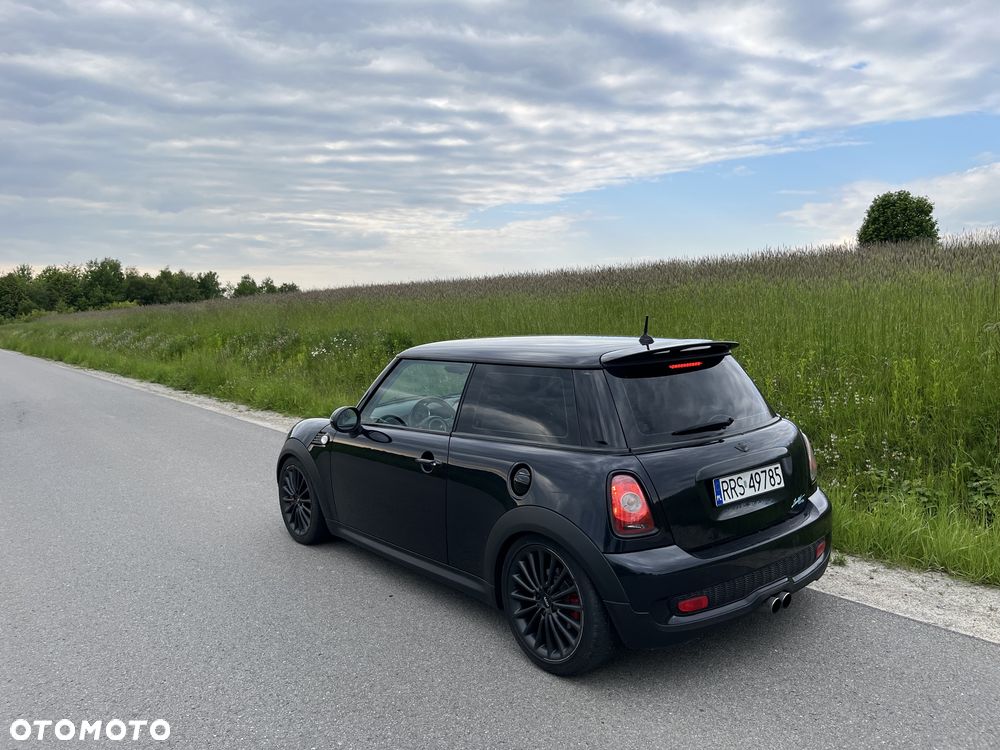 MINI John Cooper Works - 7