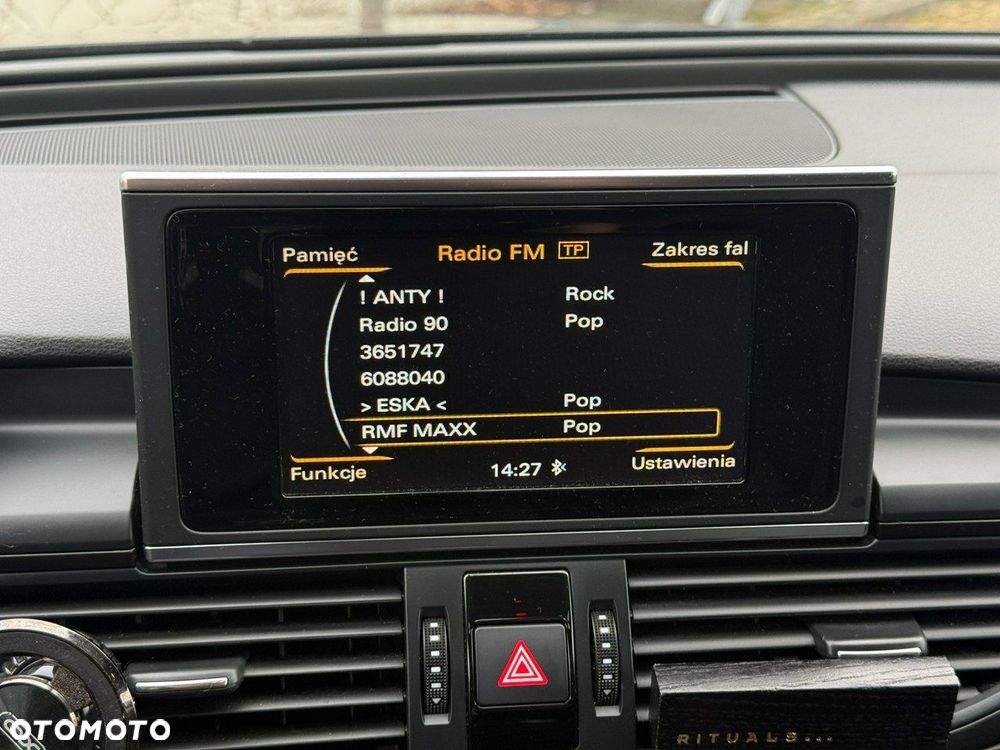 Audi A6 Avant 2.0 TDI Ultra S tronic - 27