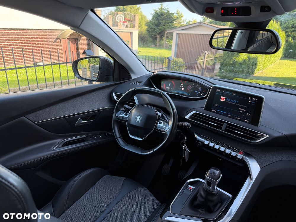 Peugeot 3008 1.6 BlueHDi Allure S&S - 14