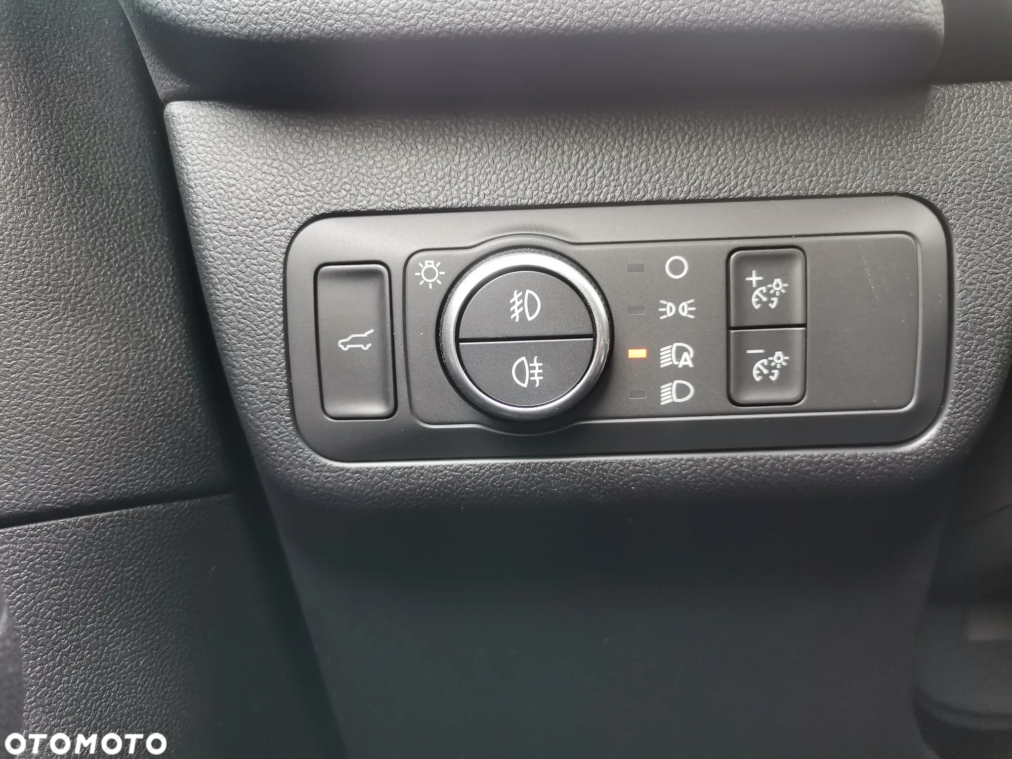 Ford Kuga 2.5 FHEV FWD Active X eCVT - 24