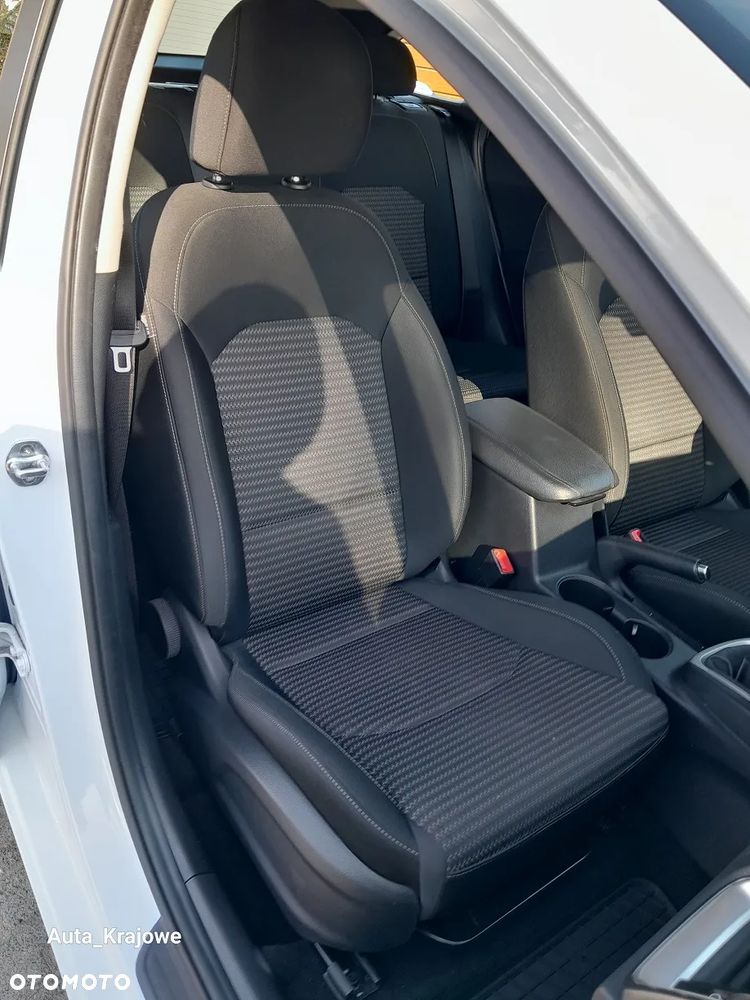 Kia Ceed 1.5 T-GDI M - 24