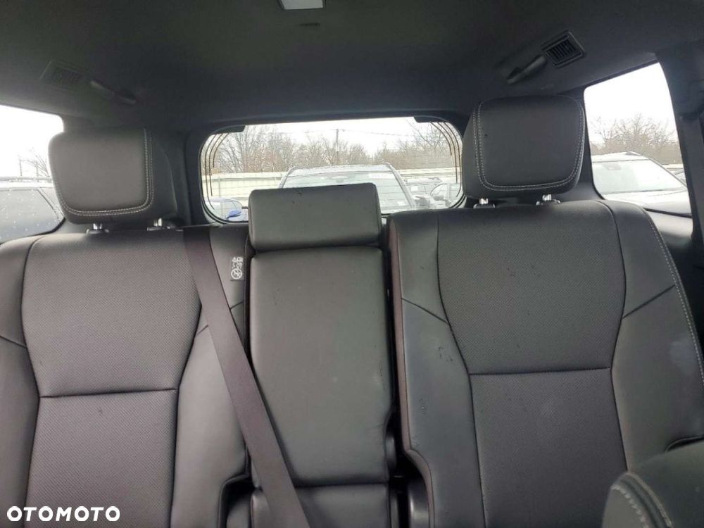 Toyota Land Cruiser - 9