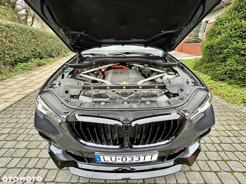 BMW X5 xDrive45e - 14