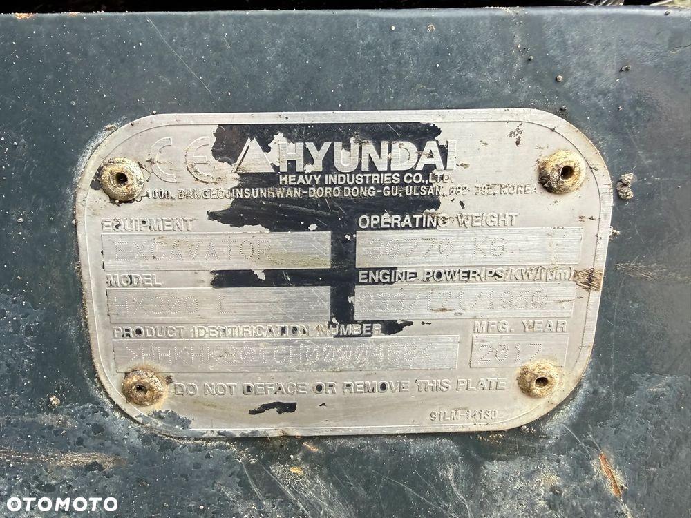 Hyundai HX 300 L - 12