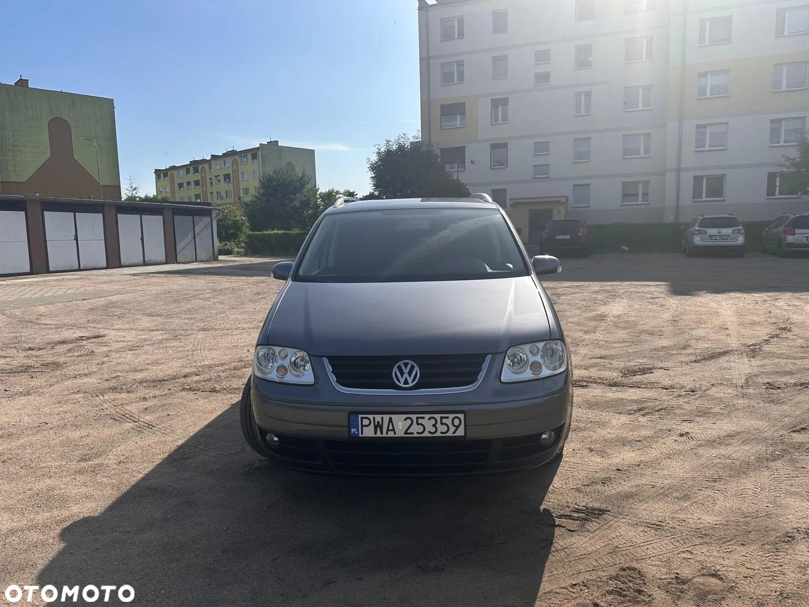 Volkswagen Touran 2.0 TDI DPF Trendline - 2