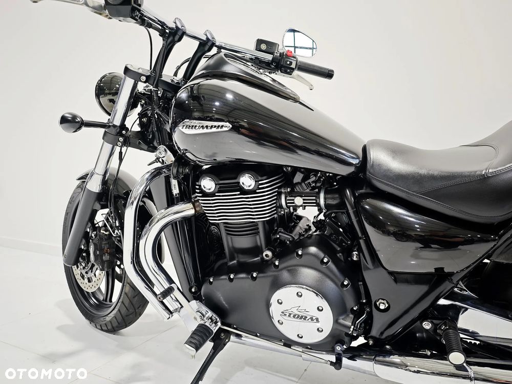 Triumph Thunderbird - 22