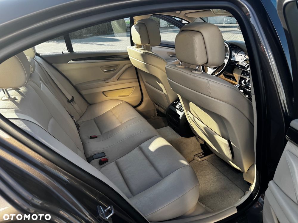 BMW Seria 5 - 15