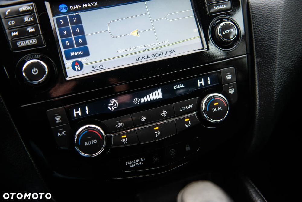 Nissan Qashqai 1.2 DIG-T Xtronic 360 - 36