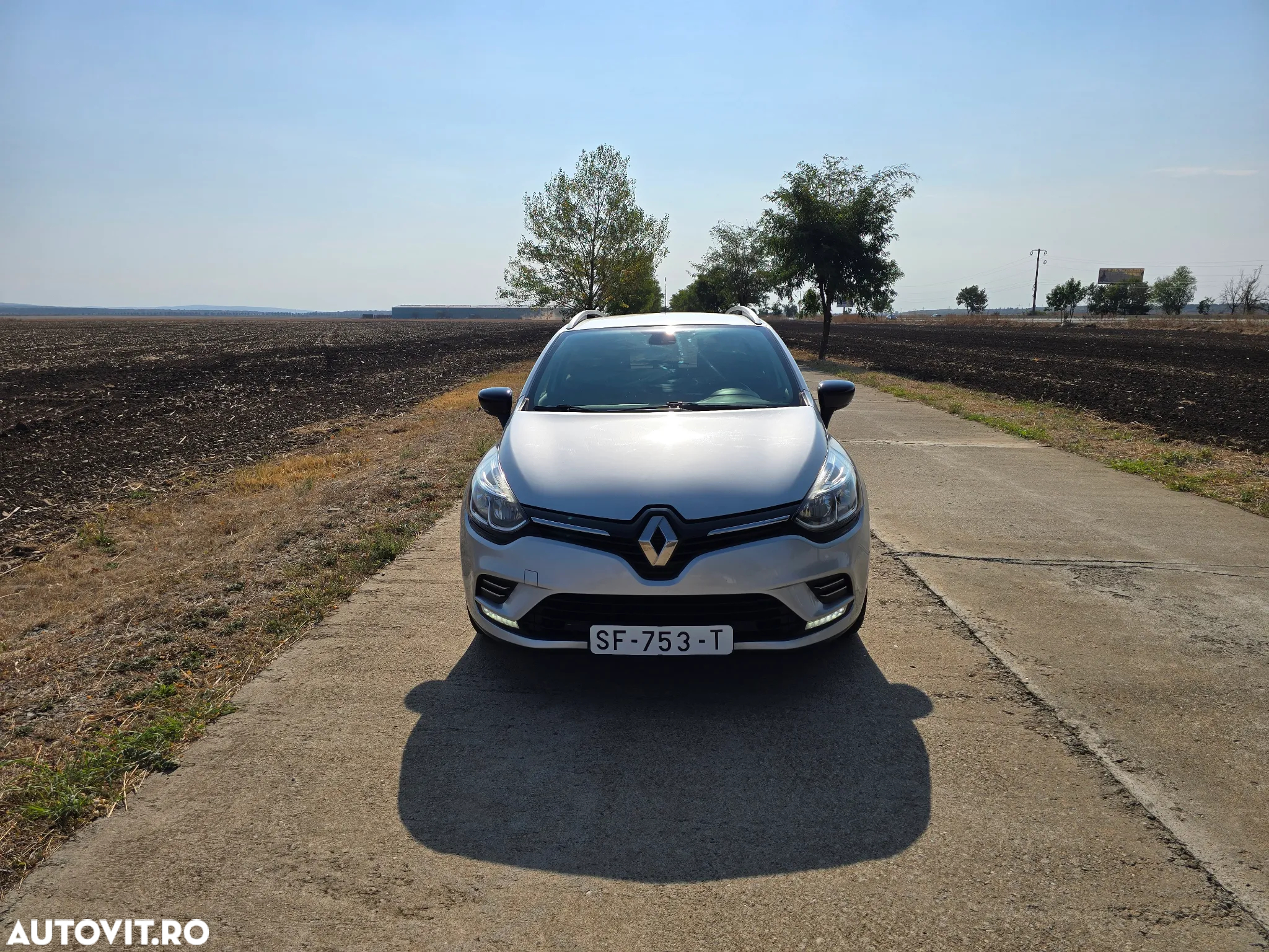Renault Clio dCi 90 Limited - 7
