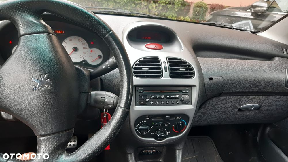 Peugeot 206 CC 1.6 Euro4 - 10