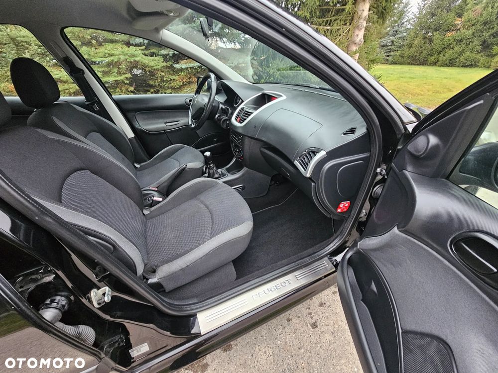 Peugeot 206 plus - 5