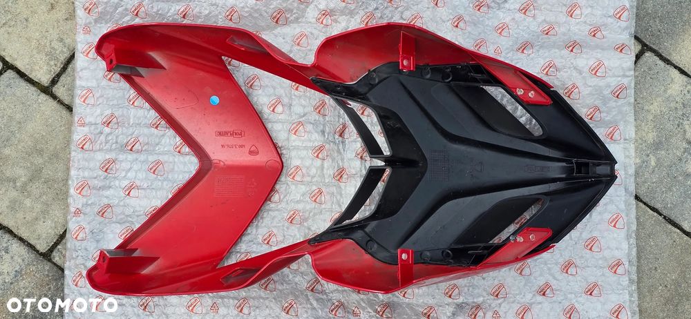 Owiewka Czasza Dziób Ducati Hyperstrada 821 939 - 8