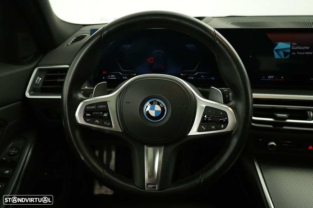 BMW 330 e Touring Pack M Auto - 14