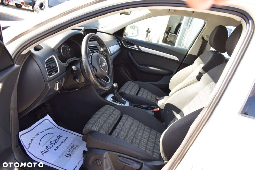 Audi Q3 - 17