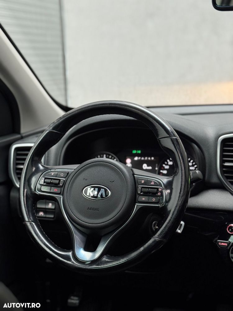 Kia Sportage - 13