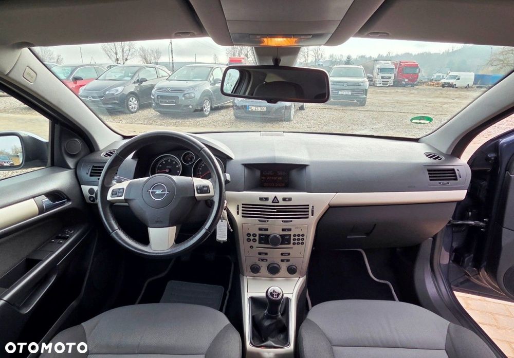 Opel Astra - 14