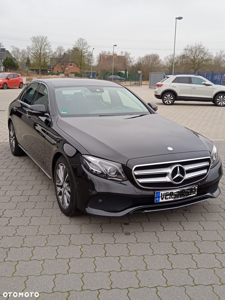 Mercedes-Benz Klasa E 220 d 9G-TRONIC Avantgarde - 1