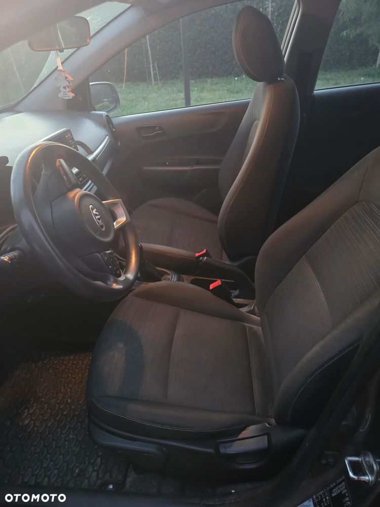 Kia Picanto 1.0 M - 12