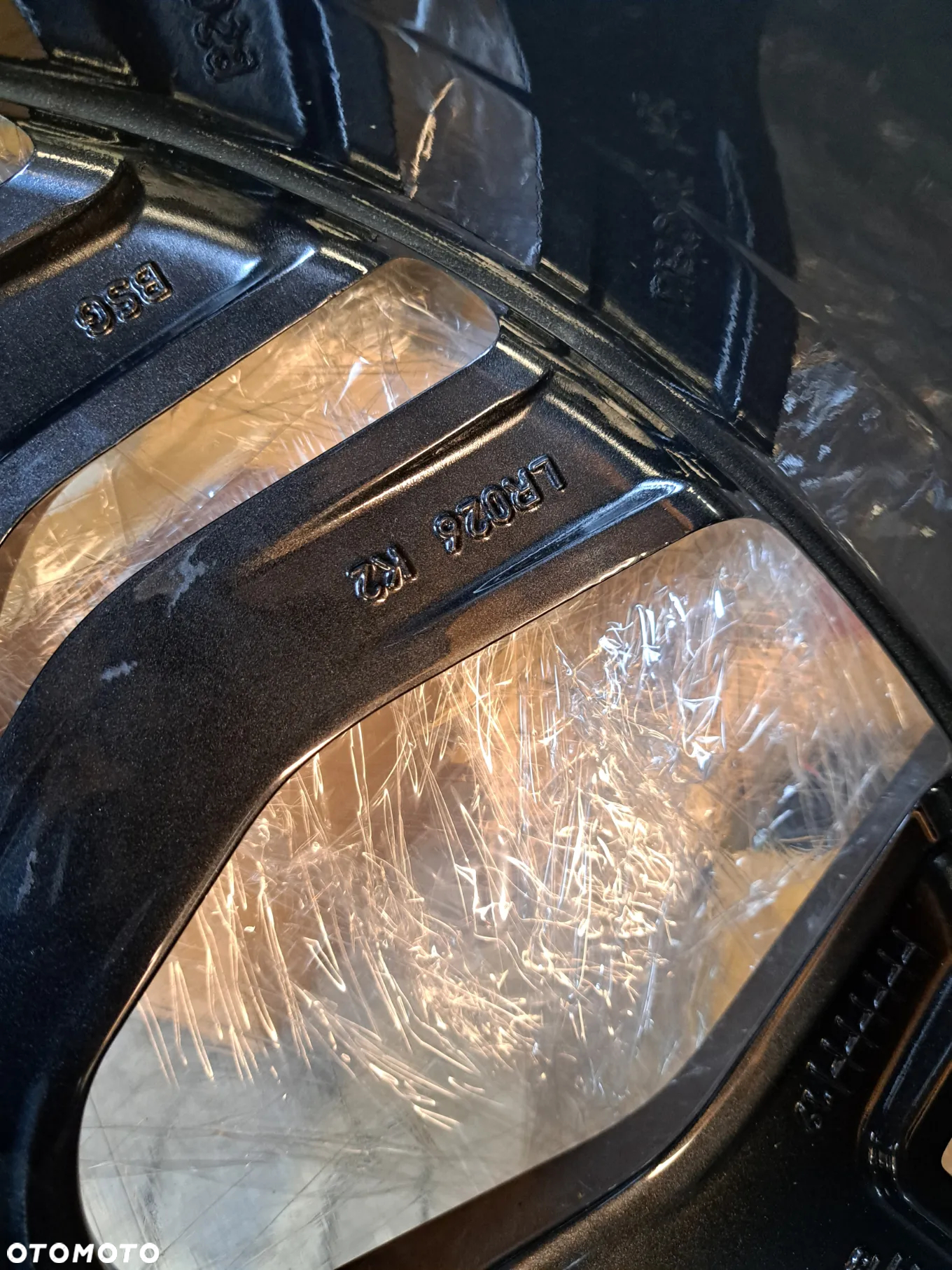 Felga Aluminiowa RANGE ROVER VELAR L560 21 Cali LR093827 J8A2-1007-JA/KA 8.5Jx21CH ET 45 5047 5 SPLIT-SPOKE DIAMOND TURNED FINISH - 13